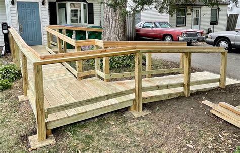 Lowe’s Provides Ramp for Veteran in Need - Rebuilding Together Minnesota