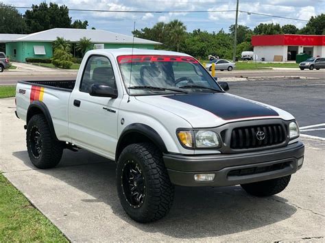 Very clean 2002 toyota tacoma sr5 lifted – Artofit