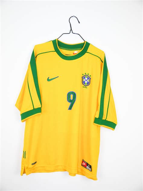 Original 1998-00 Brazil home jersey (#9 RONALDO) - M/L | RB - Classic ...