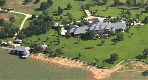 Megachurches, Megamansions: Pastors' Homes Valued in the Millions