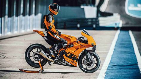 Track only KTM RC 8C unveiled | IAMABIKER - Everything Motorcycle!