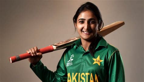 Pakistan women’s cricket captain takes indefinite maternity break ...