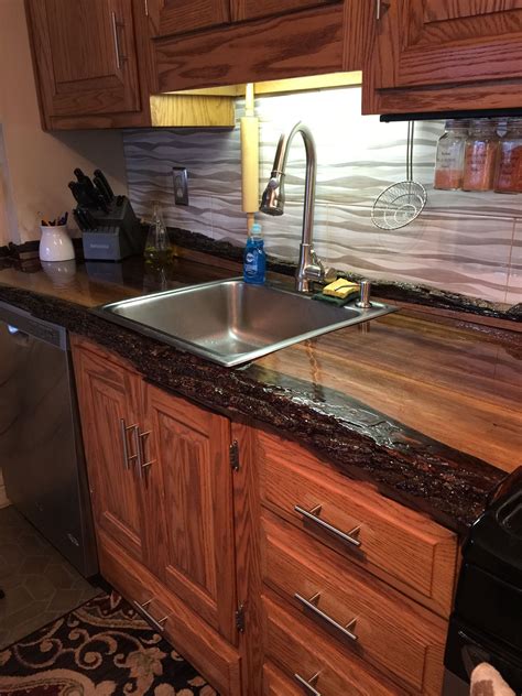 Live edge wood (black walnut) kitchen countertop! ️👍 ️👍 ️ | Wood countertops kitchen, Walnut ...