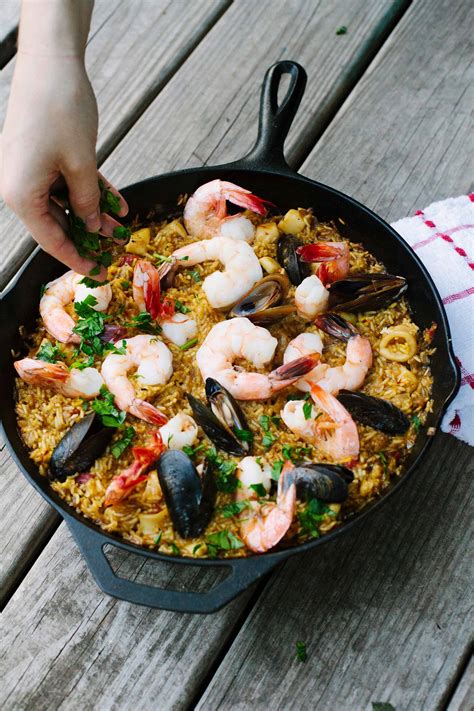 Seafood Paella {Recipe} – EASTside Magazine