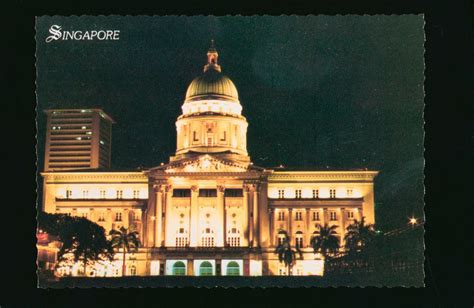 Night-time view of the Old Supreme Court Building