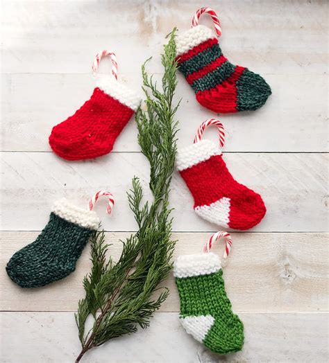 How to Knit Easy Mini Christmas Stockings - Gina Michele