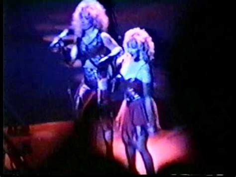 Motley Crue Live at Veterans Memorial Auditorium, Des Moines 1987 Full Show - YouTube