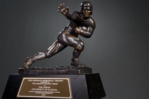 The Heisman Trophy Winner – The Comet Online