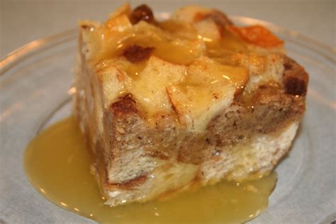 COOK WITH SUSAN: Custard Bread Pudding with Bourbon Sauce