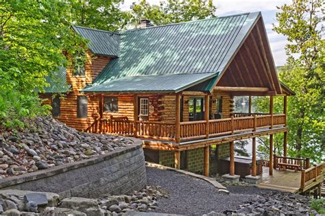 Luxury Log Cabin in the Woods on Skaneateles Lake - Town of Spafford | Vrbo