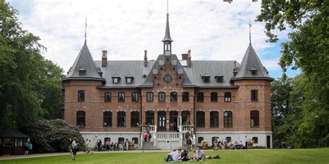 Sofiero Slott - Castle and park in Helsingborg | GuidebookSweden