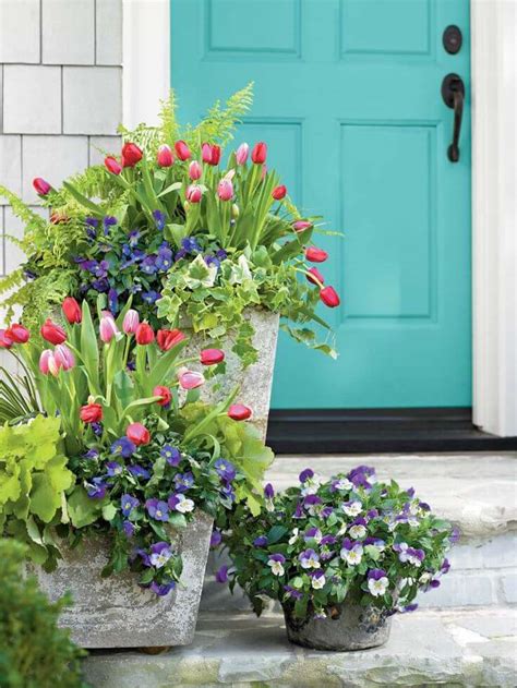 48 Charming Porch Planter Ideas To Boost Your Curb Appeal | Decor Home Ideas