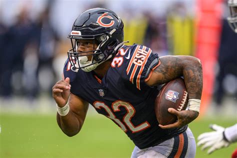 Bears RB David Montgomery (knee, ankle) misses practice - National ...