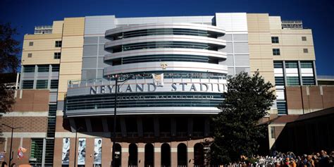 New Capacity for Neyland Stadium Revealed - Sports Illustrated ...