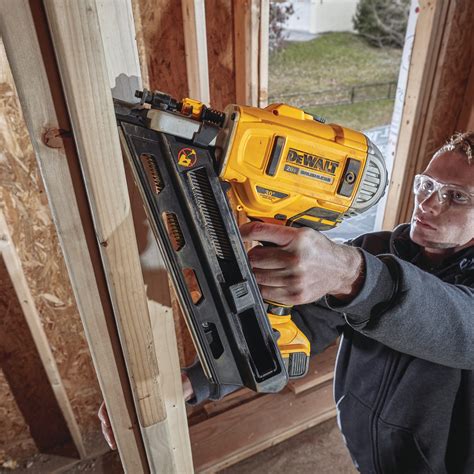 9 Best Cordless Framing Nailers for Effortless Nailing in 2024 – Tools Mirror