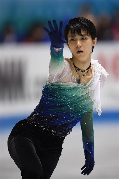 82 of The Most Fabulous Male Figure Skating Costumes of All Time ...