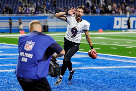 Justin Tucker's Record-Breaking Kick Wins NFL's Moment of the Year - Sports Illustrated ...