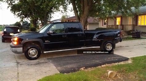 2005 Chevy Silverado 3500 Duramax Diesel Dually Crew Cab