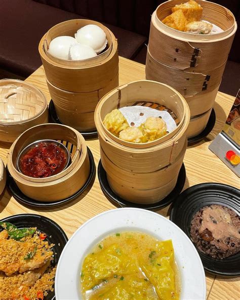 Four Seasons Restaurant Has All-You-Can-Eat Dim Sum Buffet From $25.80++