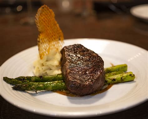 Baker Street Steakhouse - Culinary Trail | Indiana Foodways Alliance