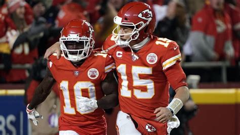 Patrick Mahomes and Tyreek Hill are both on track to set prestigious ...