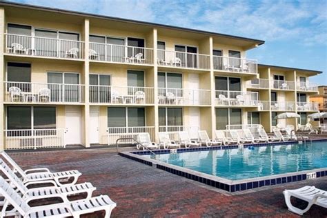 Palm Bay Resort Condo Assoc, Daytona Beach Shores Vacation Rentals: condo and apartment rentals ...