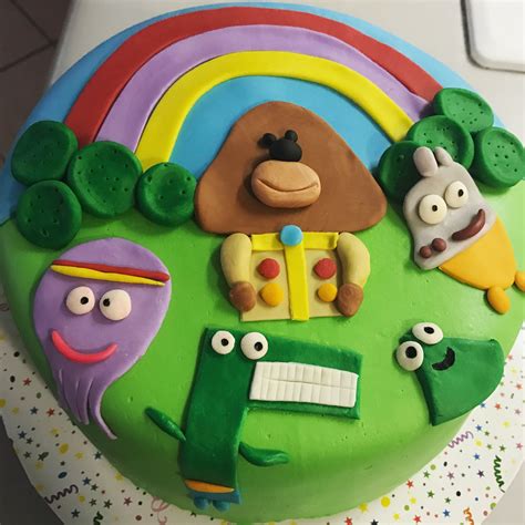 Hey Duggee Cake | Fondant cakes, Sugar cookie, Cake