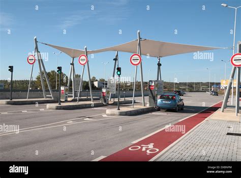 An Electronic Toll point on the A22 motorway in southern Portugal ...