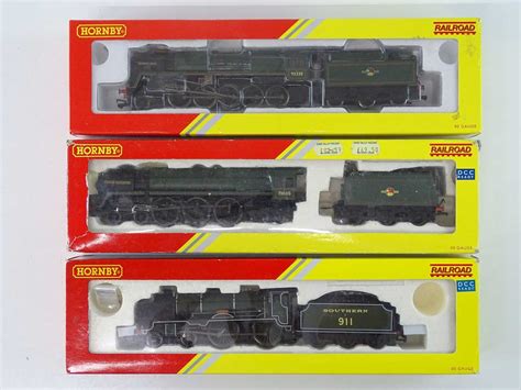 Lot 496 - A group of HORNBY OO Gauge Railroad series