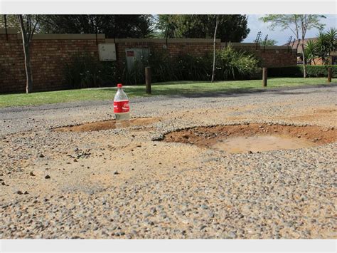 How to claim for pothole damage to your car | Randburg Sun