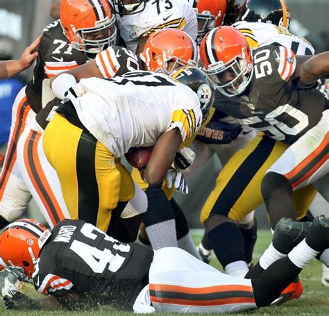 Cleveland Browns' defense is putting its foot down against the run ...