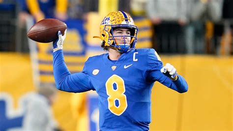 Pitt QB Kenny Pickett named finalist for Heisman Trophy