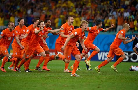 Images Archival Store: FIFA World Cup 2014: Costa Rica vs Netherlands ...