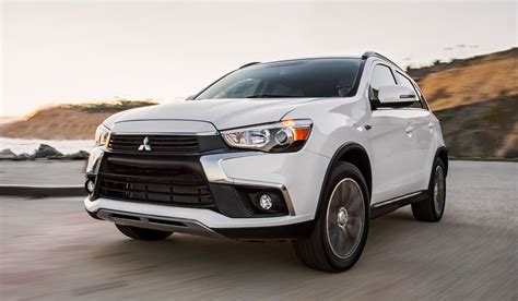 2016 Mitsubishi Outlander SPORT - Official Debut Shows New Nose, Cabin ...