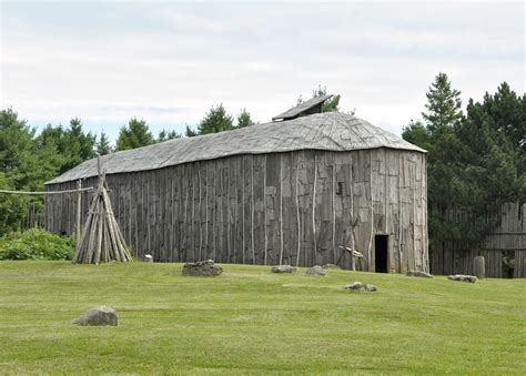 What Do Iroquois, Navajo, and Inuit Dwellings Look Like