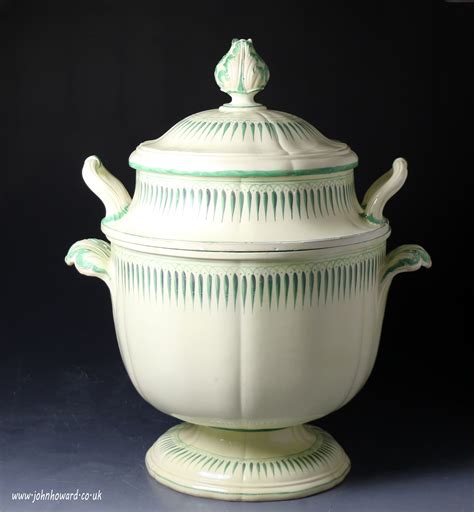 Antique Wedgwood creamware pottery Monteith late 18th century - John Howard