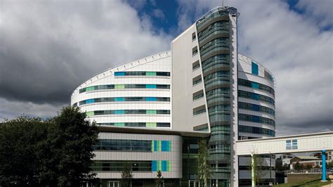 Queen Elizabeth Hospital, Birmingham - Architizer