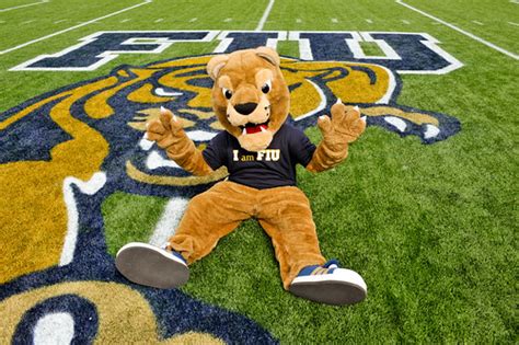 Florida International University mascot - Roary the Panther