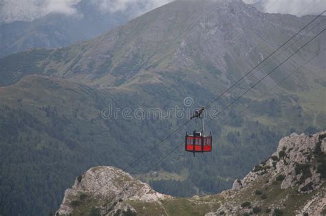 The Lagazuoi Cable Car at Passo Di Falzarego, Dolomites, Italy Stock ...