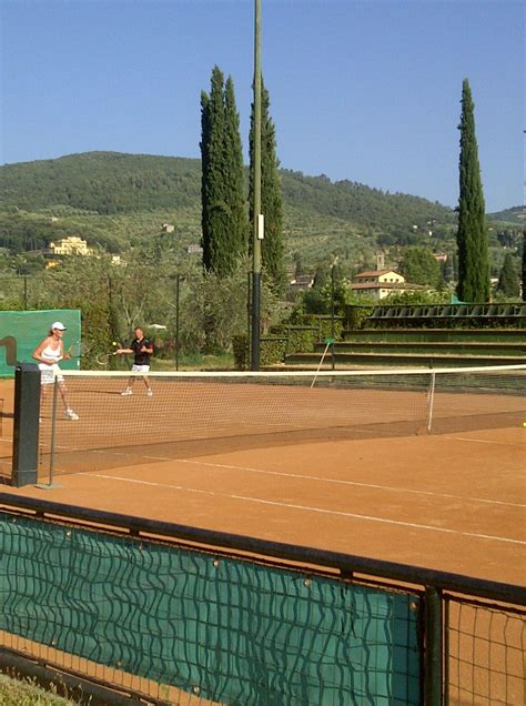 View over one of the clay courts in Florence.... www.tuscanytennis.com ...