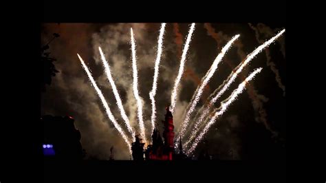 Disneyland Hong Kong Fireworks - YouTube