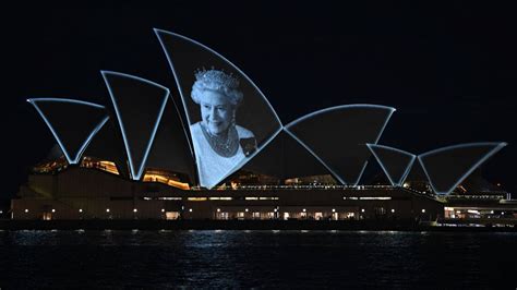 Tributes to Queen Elizabeth II: Reactions from Around the World