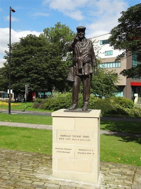 Dickie Bird Statue – Barnsley, England - Atlas Obscura