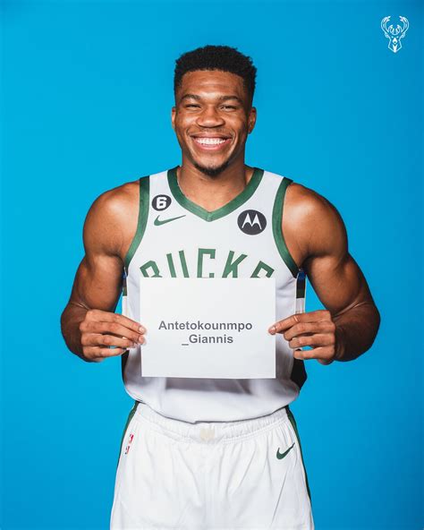 In Photos: Celebrating Giannis' 28th Birthday Photo Gallery | NBA.com