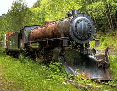 Pin by Centurion on Abandoned Vehicles & Places | Abandoned train, Train, Old trains