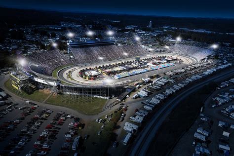 Martinsville Speedway to Add Lights for 2017 Season – Motorsports Tribune