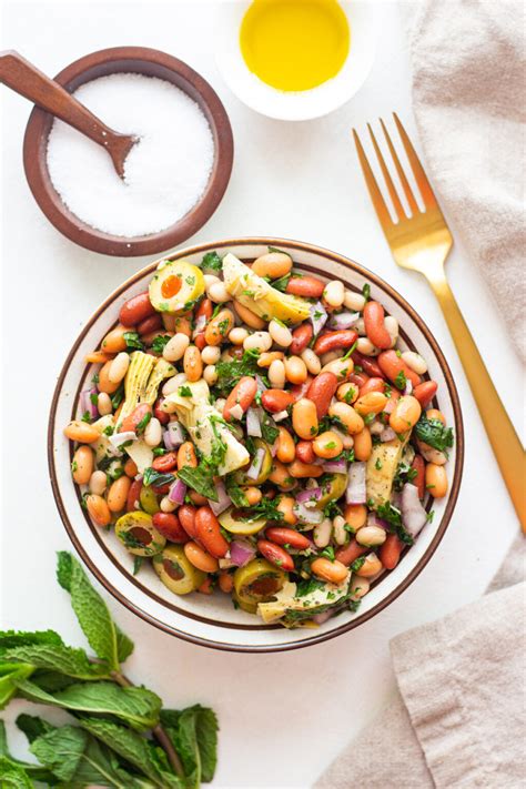 Easy Mediterranean Three Bean Salad Recipe • Unicorns in the Kitchen