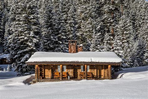 Black Bear & Cougar Cabin | Lone Mountain Ranch, Montana