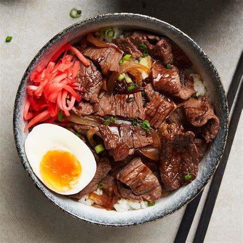 Gyudon (Japanese Beef Rice Bowl) | Marion's Kitchen