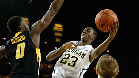 No. 2 Michigan vs. Iowa final score: Big 2nd half fuels Wolverines in win - SBNation.com